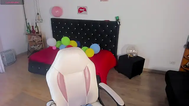 Aliciia cute1 online show from March 2026 09:48:01 PM