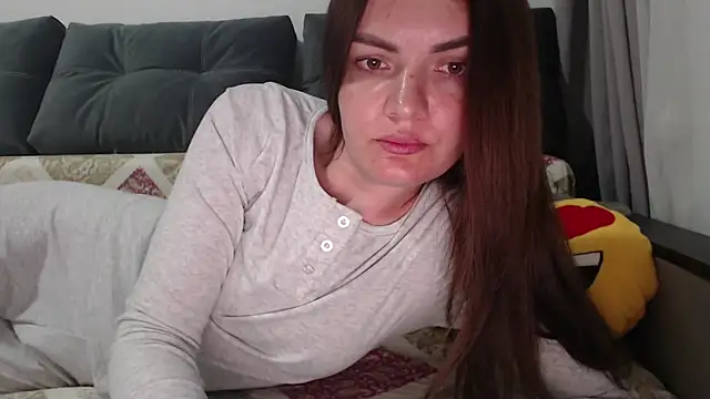 Snapshot of _JustmeHere_ chatting on June 2026 10:29:02 PM JustmeHere online show from June 2026 10:29:02 PM