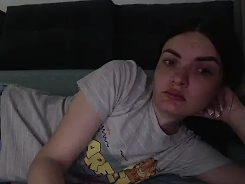  JustmeHere  online show from April 2026 09:07:01 PM