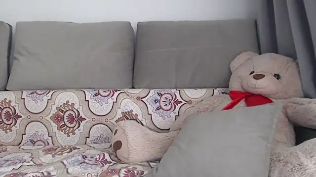  JustmeHere  online show from November 2025 08:40:02 AM