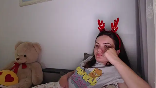  JustmeHere  online show from November 2025 07:25:01 PM