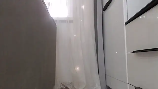  JustmeHere  online show from November 2025 09:24:01 AM