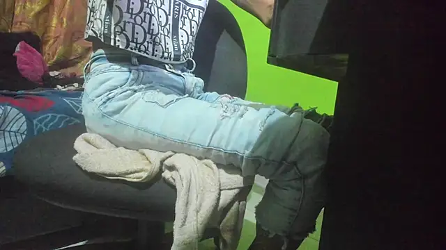 Brenda Smith69 online show from November 2025 08:25:01 PM