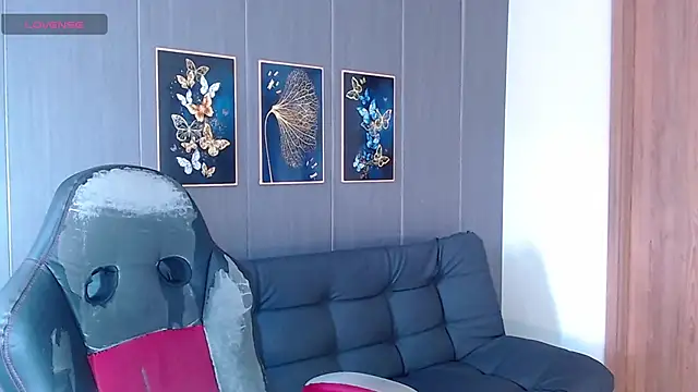 Snapshot of Evelynn_sex_ chatting on November 2025 02:43:02 PM Evelynn sex online show from November 2025 02:43:02 PM