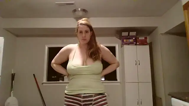 MsLG12301 online show from February 2025 06:08:02 PM