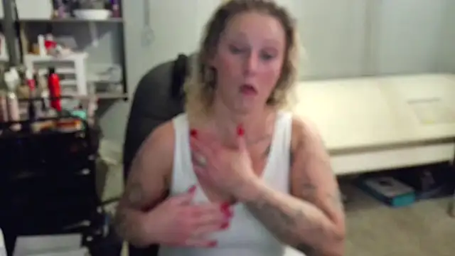 Lisalovely6981 online show from February 2025 09:20:02 AM