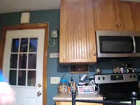 Snapshot of Seymour93 chatting on January 2025 10:21:01 PM Seymour93 online show from January 2025 10:21:01 PM