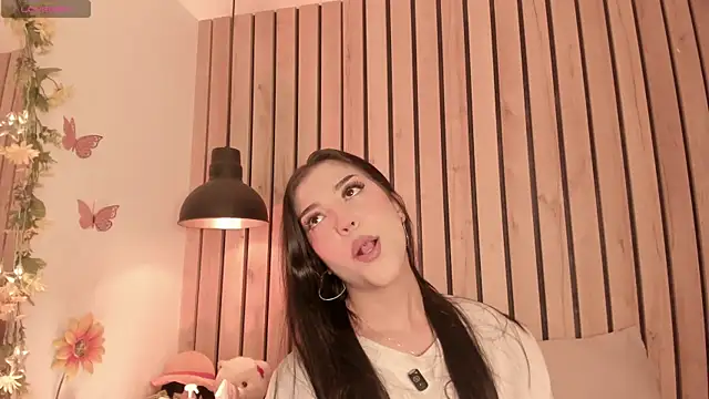 Snapshot of sofiesoft chatting on January 2026 05:49:02 PM sofiesoft online show from January 2026 05:49:02 PM