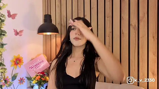 sofiesoft online show from March 2026 06:00:01 PM