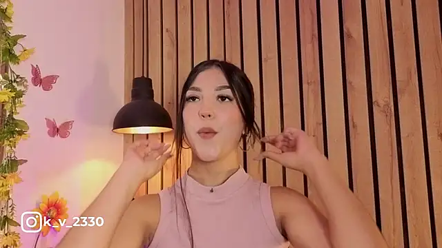 sofiesoft online show from March 2026 08:10:02 PM