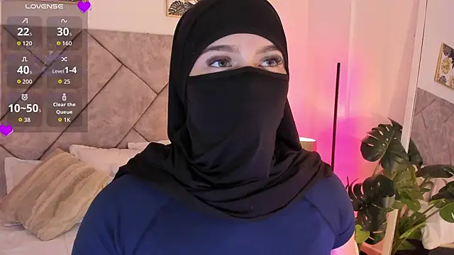 Snapshot of anna-henao chatting on October 2025 07:26:02 PM anna-henao online show from October 2025 07:26:02 PM