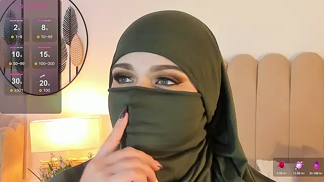 Snapshot of anna-henao chatting on February 2025 06:44:01 PM anna-henao online show from February 2025 06:44:01 PM