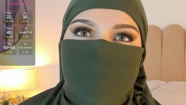 Snapshot of anna-henao chatting on February 2025 03:44:02 PM anna-henao online show from February 2025 03:44:02 PM