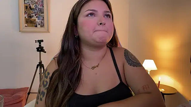 Snapshot of SweetPaige_ chatting on February 2026 06:06:02 PM SweetPaige online show from February 2026 06:06:02 PM