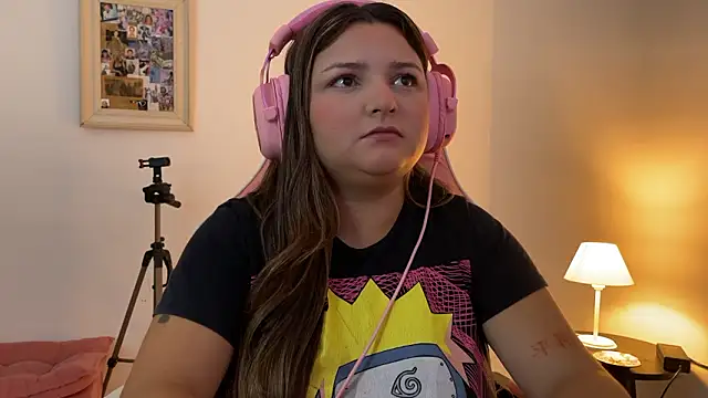 Snapshot of SweetPaige_ chatting on February 2026 03:17:02 PM SweetPaige online show from February 2026 03:17:02 PM