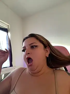 SweetPaige  online show from April 2026 10:55:01 AM