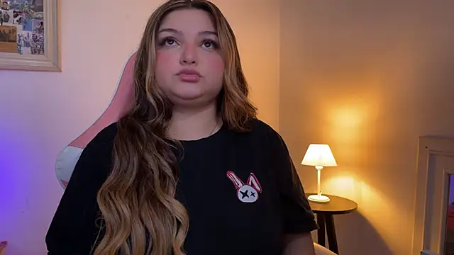 SweetPaige  online show from November 2025 04:19:02 PM