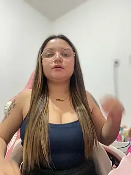 Snapshot of SweetPaige_ chatting on October 2025 02:51:01 PM SweetPaige online show from October 2025 02:51:01 PM
