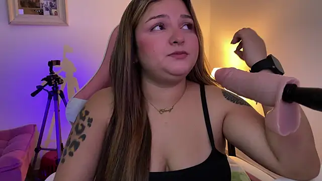 Snapshot of SweetPaige_ chatting on March 2026 01:22:02 PM SweetPaige online show from March 2026 01:22:02 PM