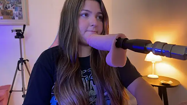 Snapshot of SweetPaige_ chatting on February 2026 04:42:02 PM SweetPaige online show from February 2026 04:42:02 PM