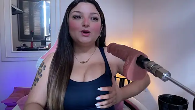 Snapshot of SweetPaige_ chatting on October 2025 12:50:02 PM SweetPaige online show from October 2025 12:50:02 PM