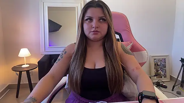 SweetPaige  online show from April 2026 04:58:02 PM