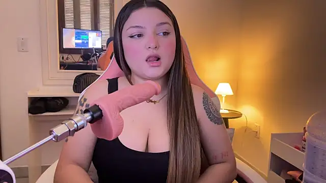 Snapshot of SweetPaige_ chatting on September 2025 02:17:02 PM SweetPaige online show from September 2025 02:17:02 PM