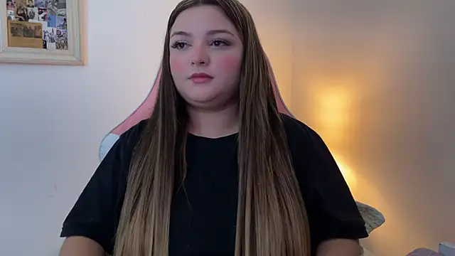 SweetPaige  online show from December 2025 03:44:01 PM