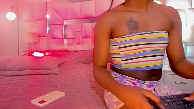 naomy  xx online show from March 2025 07:42:02 PM