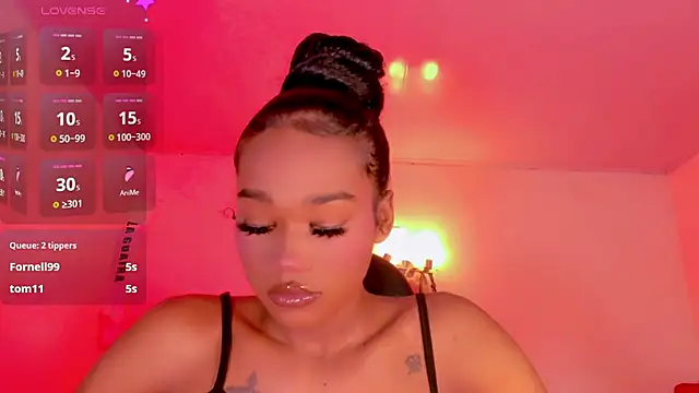 naomy  xx online show from February 2026 11:26:01 PM