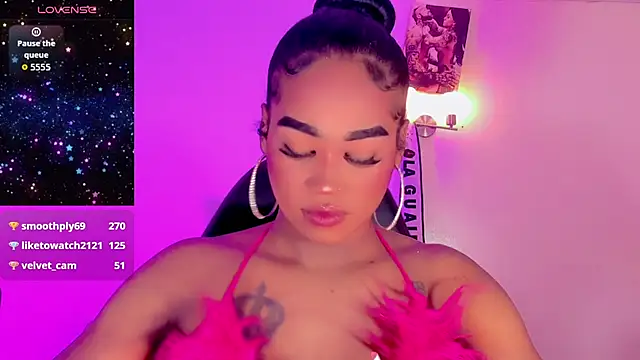 naomy  xx online show from December 2025 03:18:02 PM