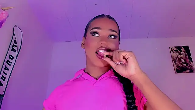 naomy  xx online show from October 2025 02:57:01 AM
