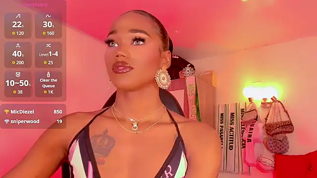 naomy  xx online show from March 2026 11:40:02 PM