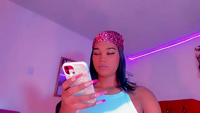 naomy  xx online show from March 2025 01:36:02 AM