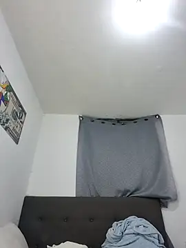 jamilaross online show from April 2026 12:57:02 AM