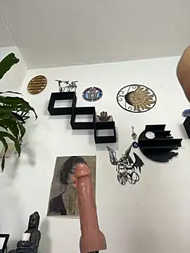 Snapshot of jamilaross chatting on November 2025 09:07:01 PM jamilaross online show from November 2025 09:07:01 PM