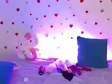 kittycatw online show from March 2025 09:19:02 PM