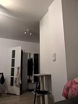 divine eve online show from December 2025 03:21:02 PM