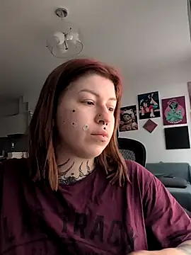 divine eve online show from November 2025 11:32:01 AM