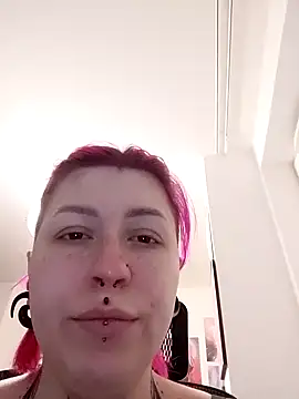 divine eve online show from March 2025 06:01:01 PM
