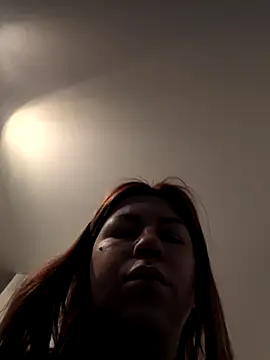 divine eve online show from December 2025 12:44:02 PM