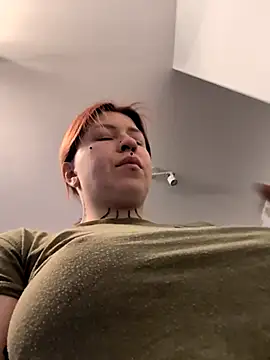 divine eve online show from December 2025 12:09:02 PM