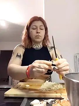 divine eve online show from February 2026 04:40:02 PM