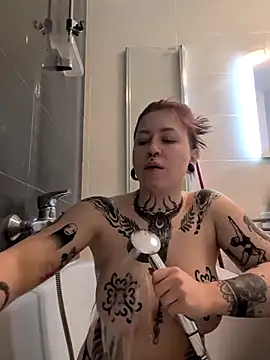 divine eve online show from January 2026 11:15:02 AM