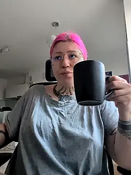 divine eve online show from October 2025 01:54:02 PM