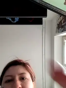 divine eve online show from November 2025 10:52:02 AM