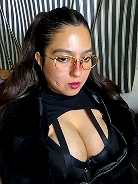 Derry Cooper online show from March 2026 07:47:02 PM