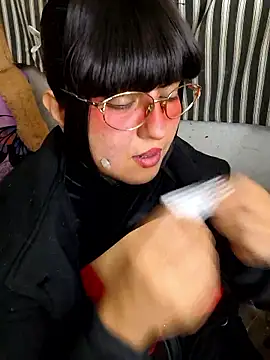 Derry Cooper online show from January 2026 02:46:01 PM