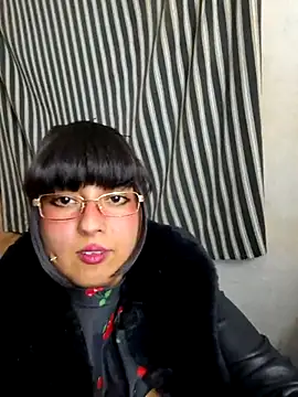 Snapshot of Derry_Cooper chatting on December 2025 02:38:02 AM Derry Cooper online show from December 2025 02:38:02 AM