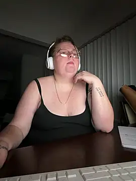 BBW2320 online show from April 2026 02:46:02 AM
